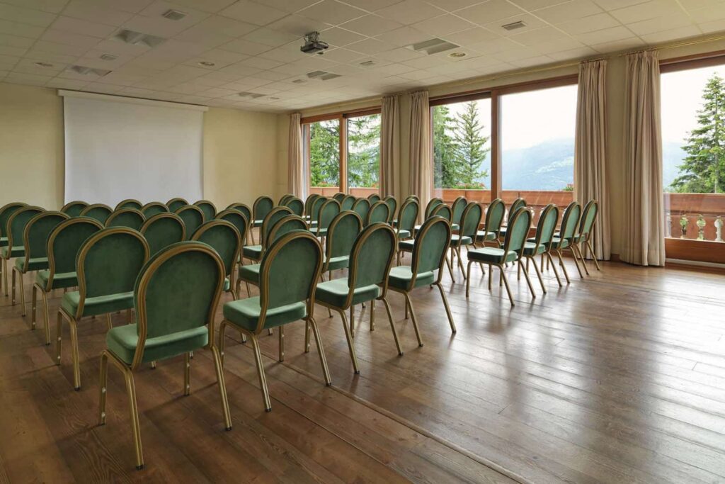 Company presentation organized in Hotel Royal Crans Montana