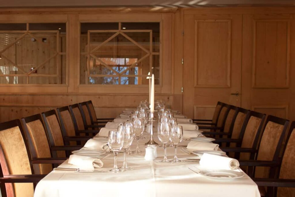 Corporate event dining part in Hotel Royal Crans Montana